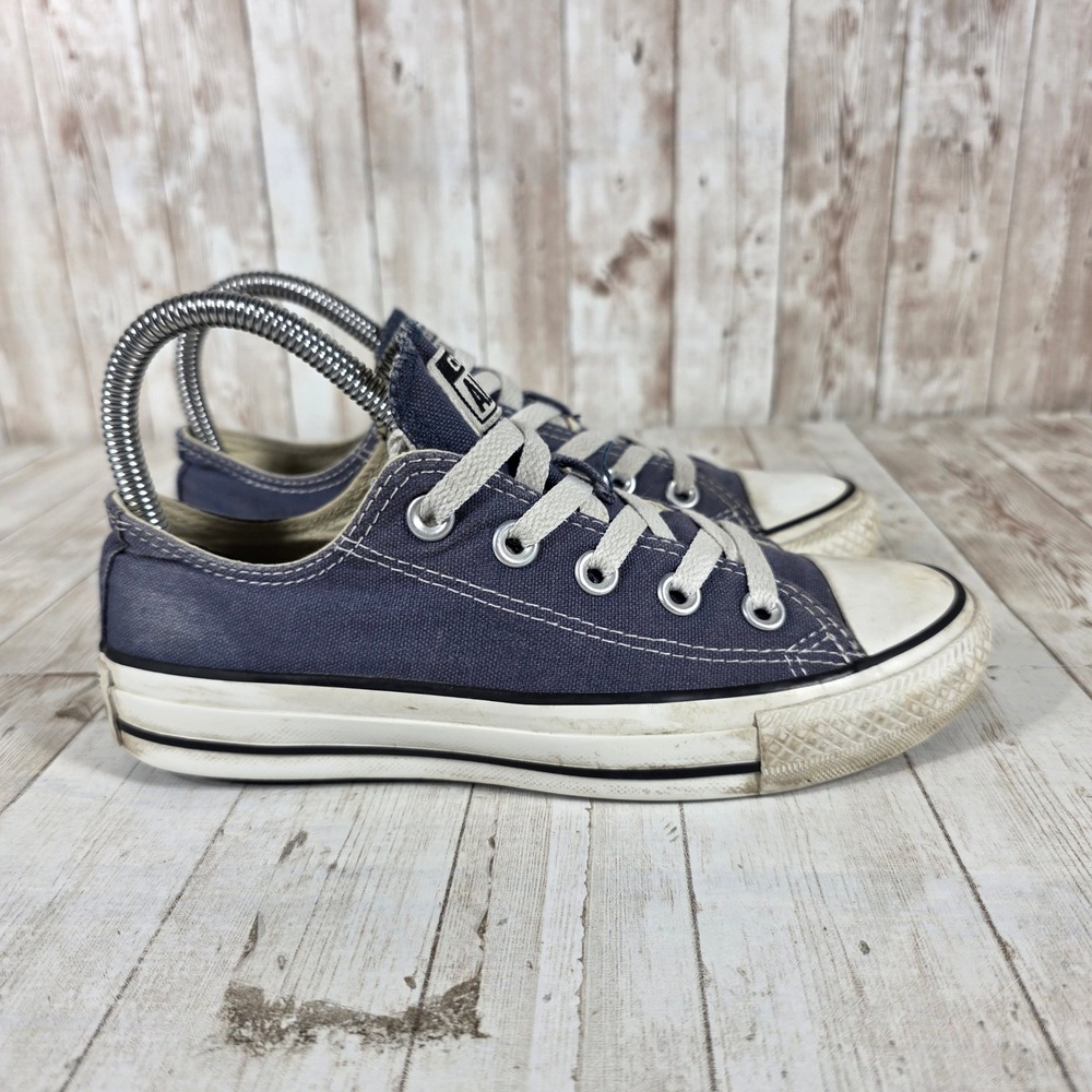 Converse Chuck Taylor All Star Low Top Navy Blue Canvas Sneakers M9697 Womens‎ 5